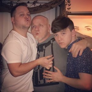 Meet your Posher, Logan